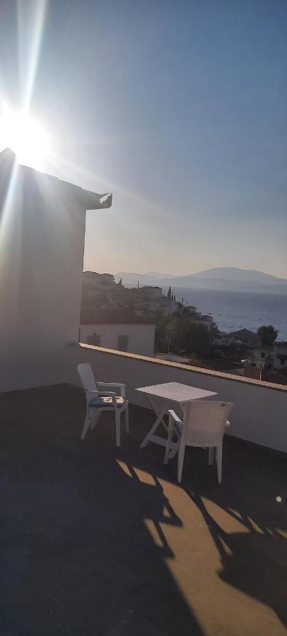 Tsitsinakis Traditional House Hydra  Buitenkant foto